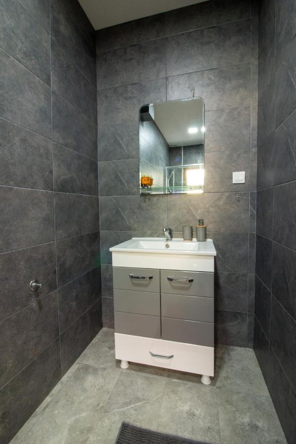City Gate Apartment Ohrid Bagian luar foto