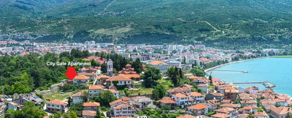 City Gate Apartment Ohrid Bagian luar foto